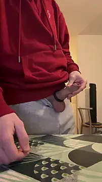 yann2392 online show from 23, 12, 2025