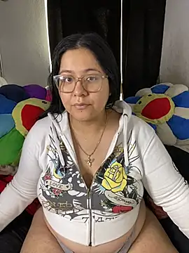 MsConejitaa online show from 27, 6, 2026