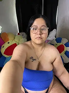 MsConejitaa online show from 17, 7, 2026