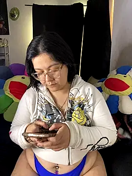 MsConejitaa online show from 8, 11, 2025