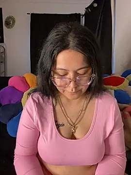 MsConejitaa online show from 24, 1, 2025