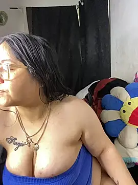 Snapshot of MsConejitaa chatting on 23, 5, 2026 MsConejitaa online show from 23, 5, 2026