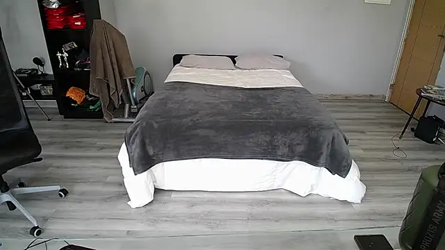 samricci21 online show from 28, 4, 2026