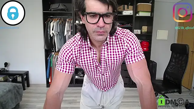 samricci21 online show from 10, 4, 2026