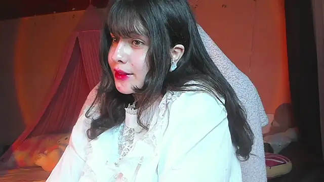 Snapshot of Renooh chatting on 6, 3, 2025 Renooh online show from 6, 3, 2025