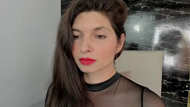 Azahara Amin  online show from 21, 7, 2026