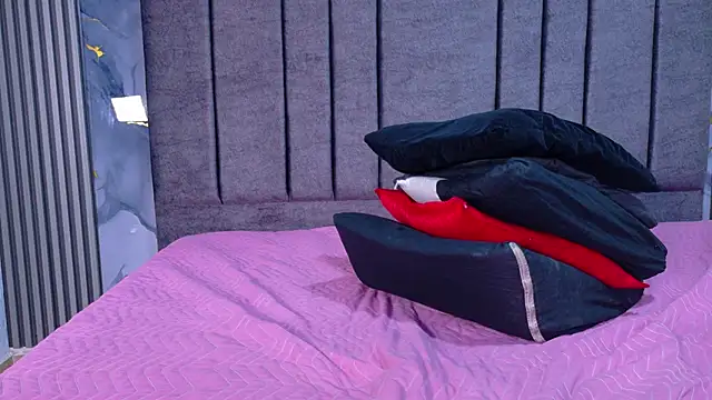 DANIK STAR online show from 4, 11, 2025