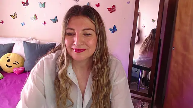 Jolie-Mature online show from 28, 1, 2025