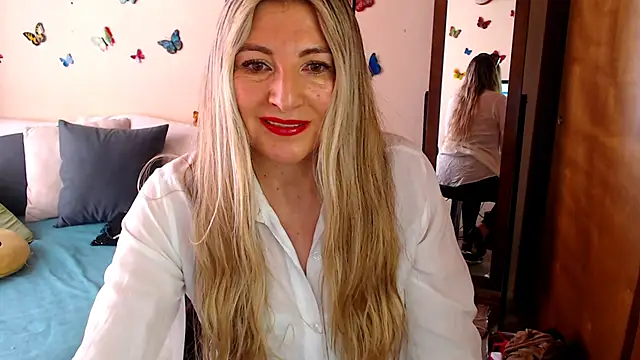 Jolie-Mature online show from 10, 10, 2025