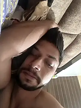  IRRESISTIBLE  online show from 18, 10, 2025