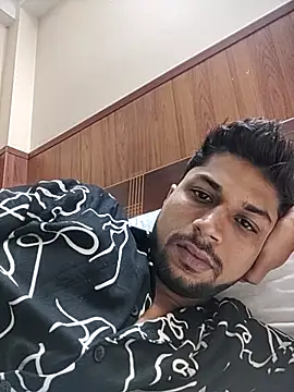  IRRESISTIBLE  online show from 6, 10, 2025