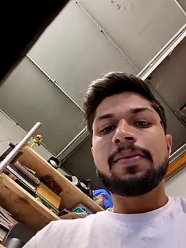  IRRESISTIBLE  online show from 20, 11, 2025