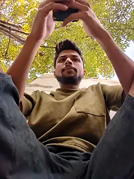  IRRESISTIBLE  online show from 16, 10, 2025