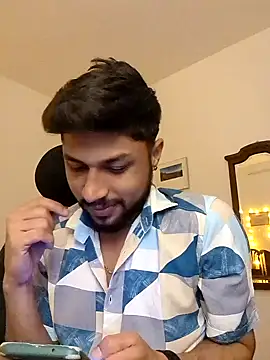  IRRESISTIBLE  online show from 19, 2, 2025