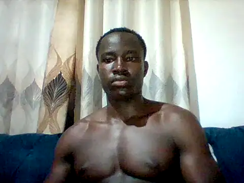 Snapshot of mclntz_bbc chatting on 7, 7, 2026 mclntz bbc online show from 7, 7, 2026