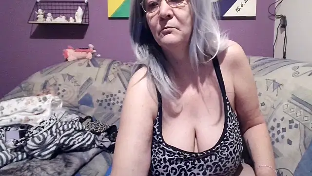 milfchantal4 online show from 23, 2, 2025