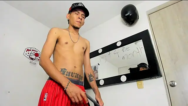 Snapshot of Samuel_Suarez chatting on 28, 4, 2026 Samuel Suarez online show from 28, 4, 2026