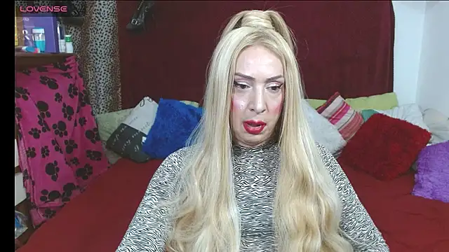 elena evans online show from 18, 4, 2026