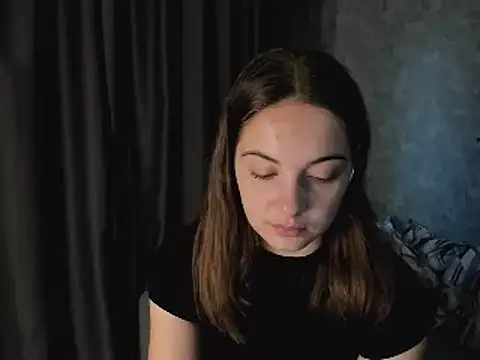 KristinaLoison online show from 7, 5, 2026