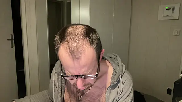 FABIOGLASSES online show from 8, 2, 2026