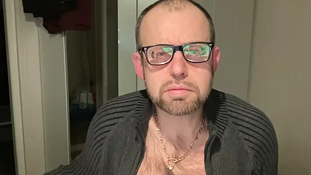 FABIOGLASSES online show from 2, 12, 2025