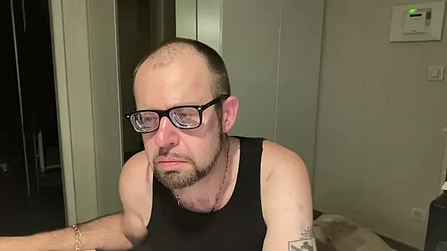 FABIOGLASSES online show from 7, 6, 2026
