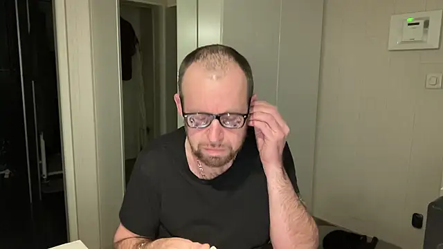 FABIOGLASSES online show from 17, 11, 2025