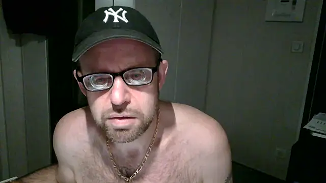 FABIOGLASSES online show from 8, 9, 2025