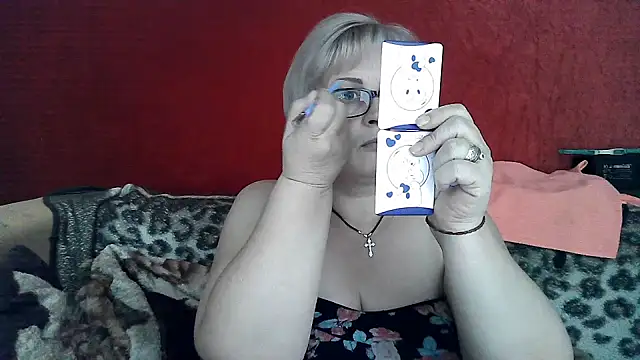 Gina Marlyn online show from 5, 3, 2025