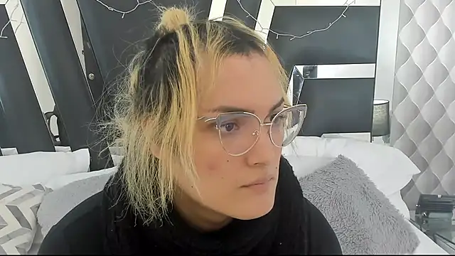 katya kozlov online show from 14, 2, 2025