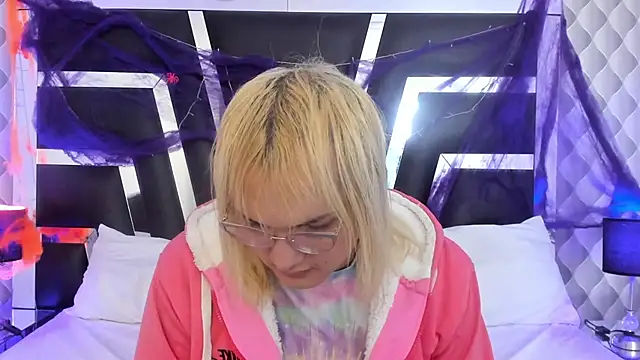 katya kozlov online show from 7, 11, 2025