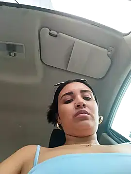 aisha es online show from 30, 1, 2025