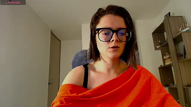 Arya starrk online show from 11, 11, 2025