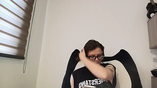 Arya starrk online show from 6, 3, 2026