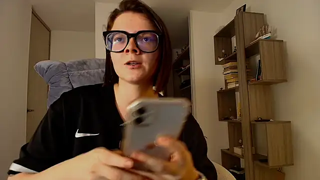 Arya starrk online show from 6, 10, 2025