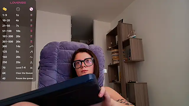 Arya starrk online show from 18, 10, 2025