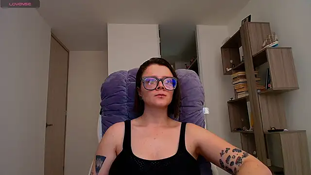 Arya starrk online show from 19, 10, 2025