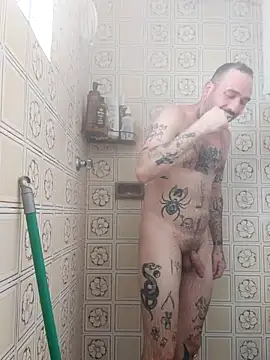 Umputo xx online show from 11, 11, 2025