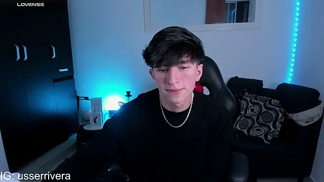Snapshot of Thomass_clark chatting on 7, 2, 2025 Thomass clark online show from 7, 2, 2025