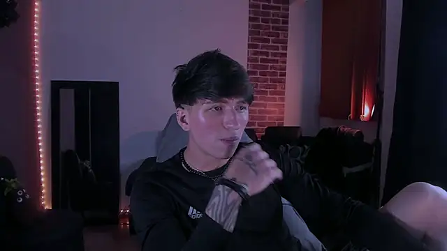 Thomass clark online show from 28, 2, 2026