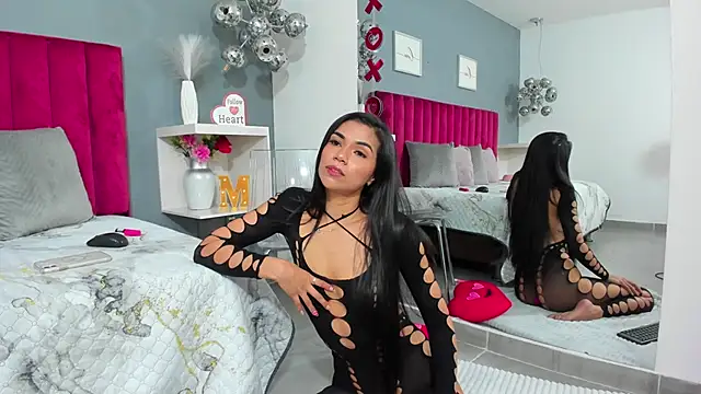MauraGray online show from 19, 2, 2025