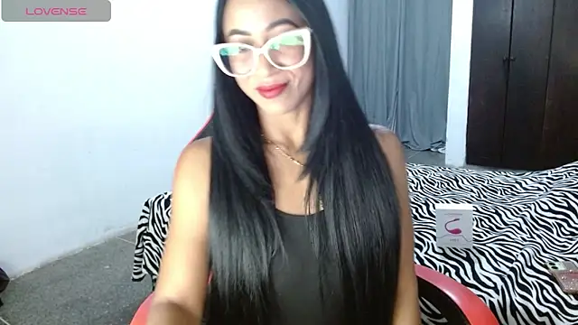 Emiliklauss22 online show from 15, 3, 2026