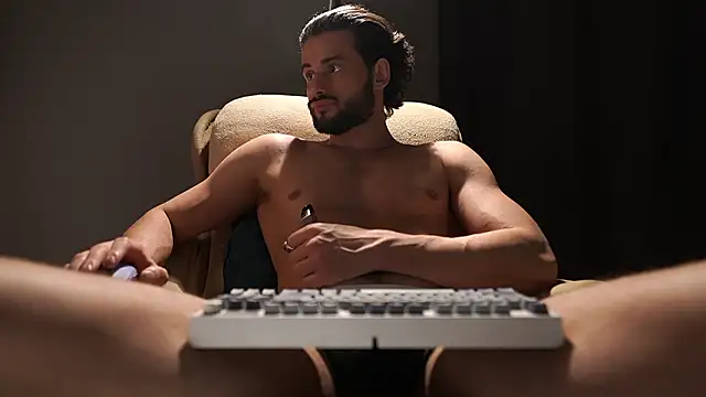 Keen   Luckystrike online show from 4, 3, 2026