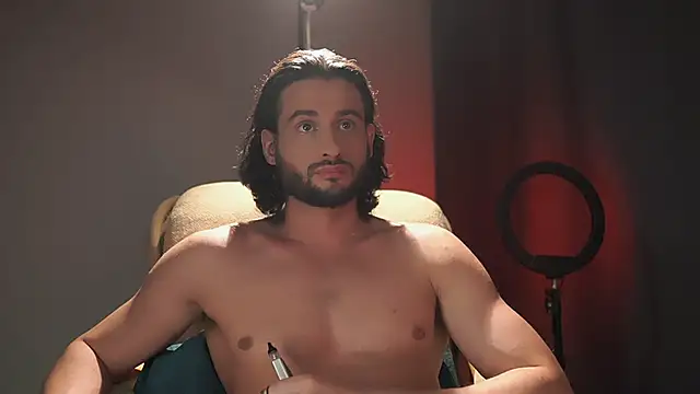 Keen   Luckystrike online show from 24, 10, 2025