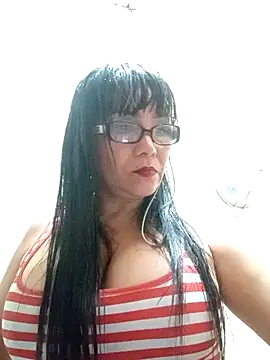 kelly dirty  online show from 9, 9, 2025