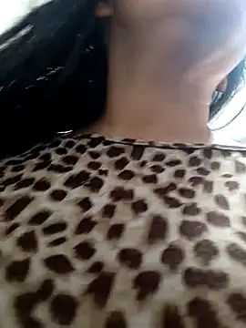 kelly dirty  online show from 28, 9, 2025
