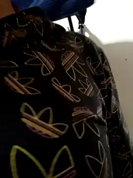 kelly dirty  online show from 30, 11, 2025