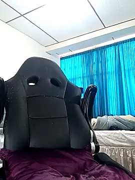 kelly dirty  online show from 10, 10, 2025