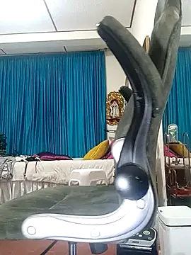 kelly dirty  online show from 6, 3, 2026