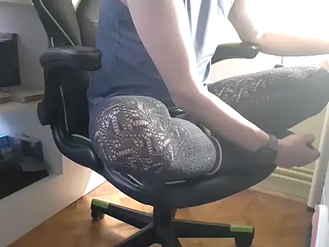 feathersify online show from 18, 11, 2025